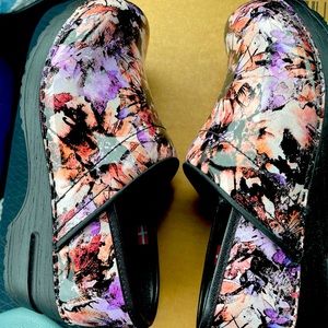 Sanita clogs size 36